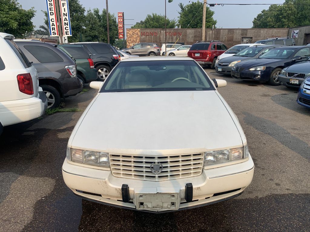1997 Cadillac Seville Image 1