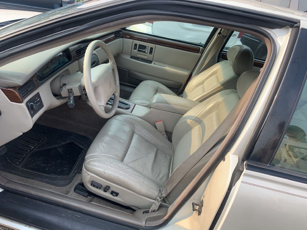 1997 Cadillac Seville Image 6