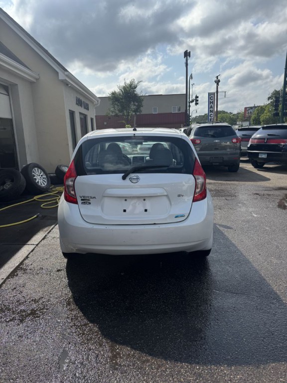 2014 Nissan Versa Image 8