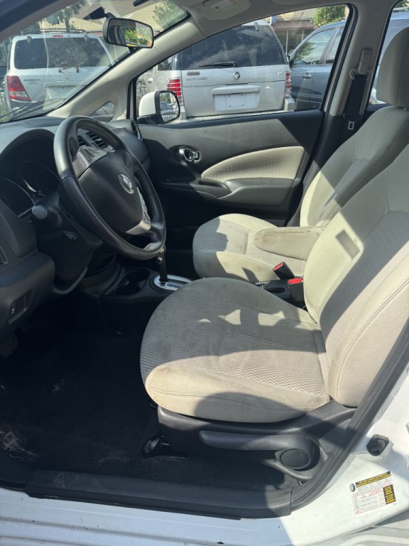 2014 Nissan Versa Image 9