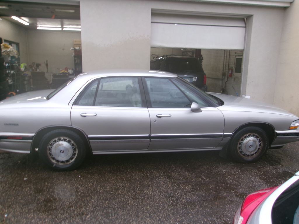 1996 Buick LeSabre Image 3