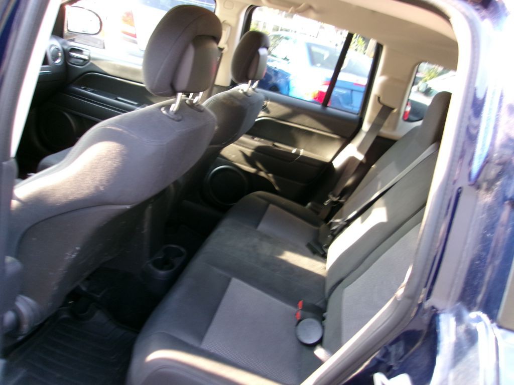 2013 Jeep Compass Image 7