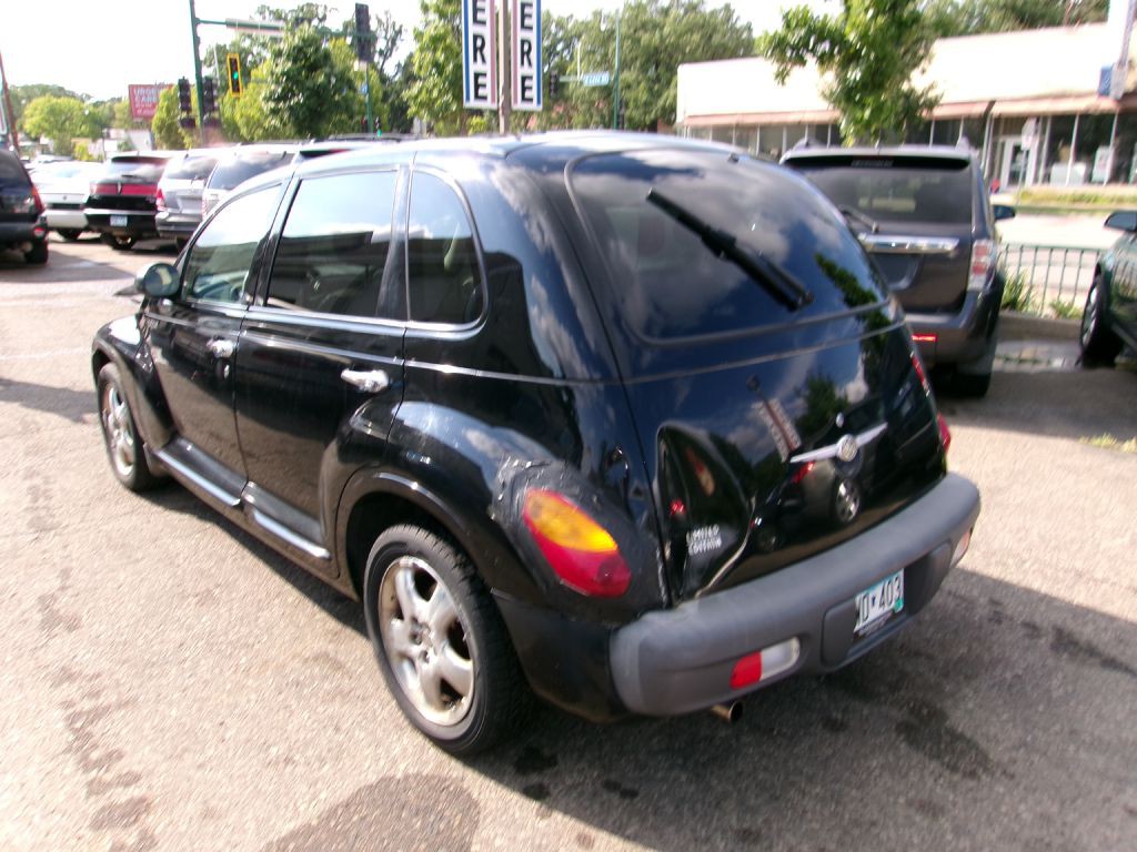 2001 Chrysler PT Cruiser Image 4