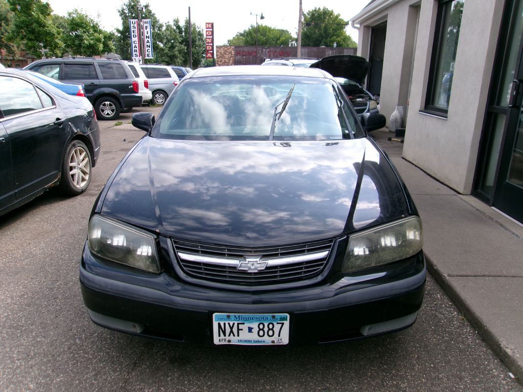 2002 Chevrolet Impala Image 1