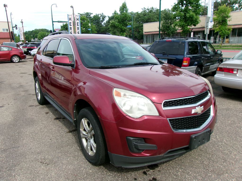 2011 Chevrolet Equinox Image 2