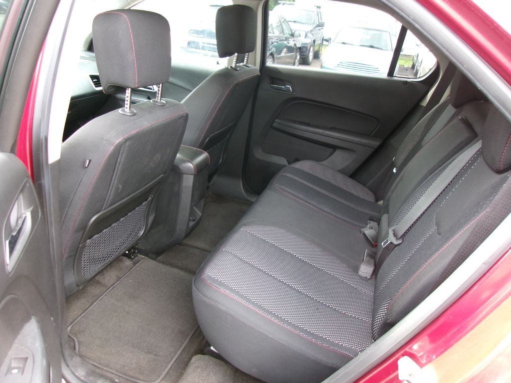 2011 Chevrolet Equinox Image 7
