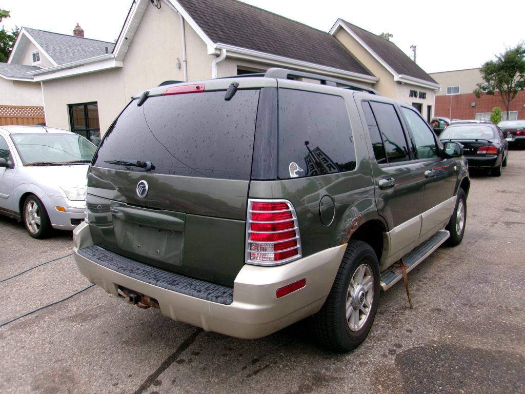 2004 Mercury Mountaineer Image 6