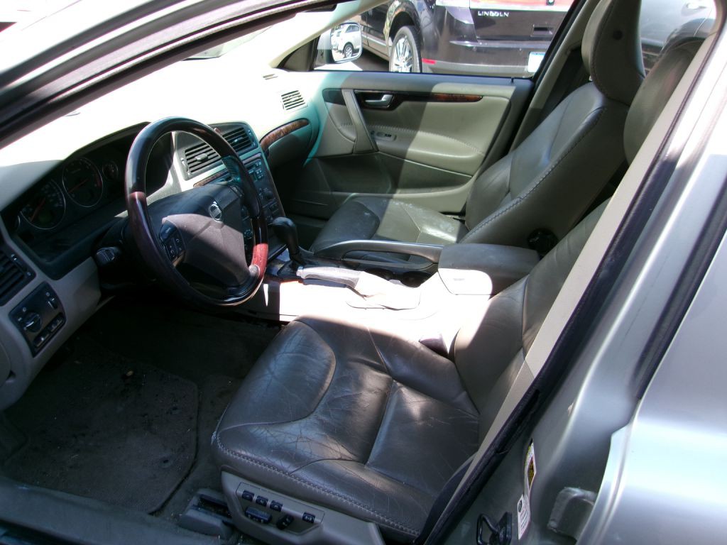 2005 Volvo XC70 Image 6