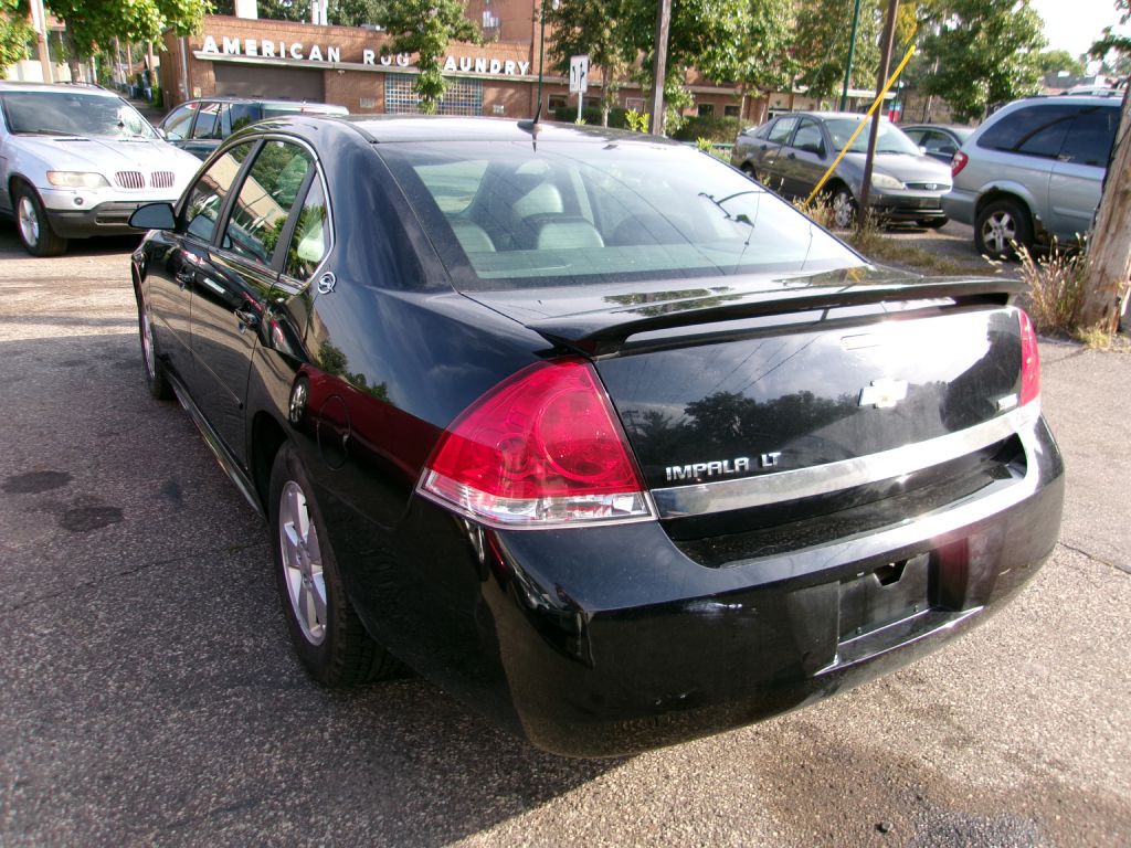 2009 Chevrolet Impala Image 5