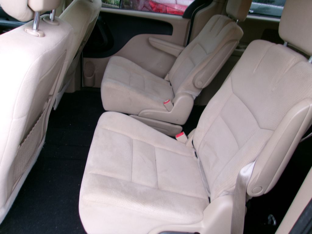 2015 Dodge Grand Caravan Image 7