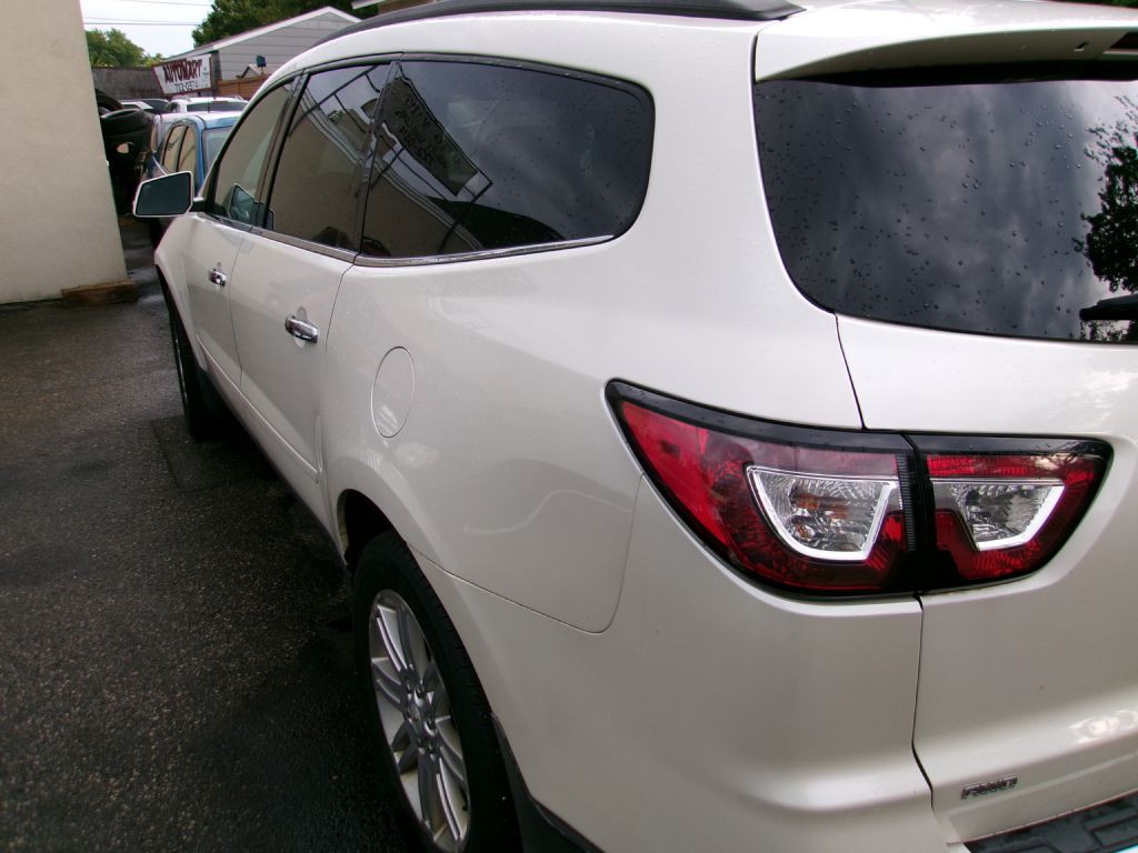 2013 Chevrolet Traverse Image 5