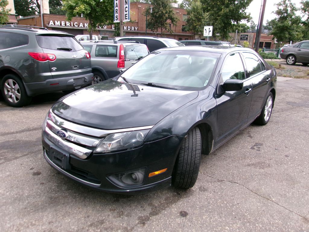 2010 Ford Fusion Image 3