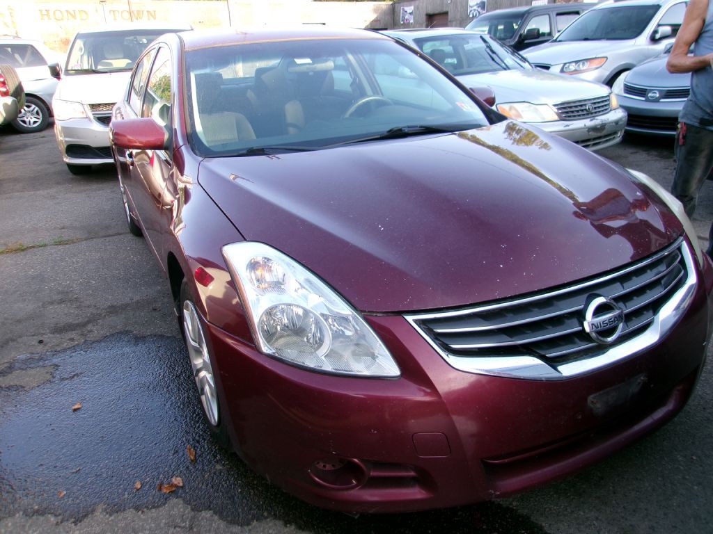 2012 Nissan Altima Image 1