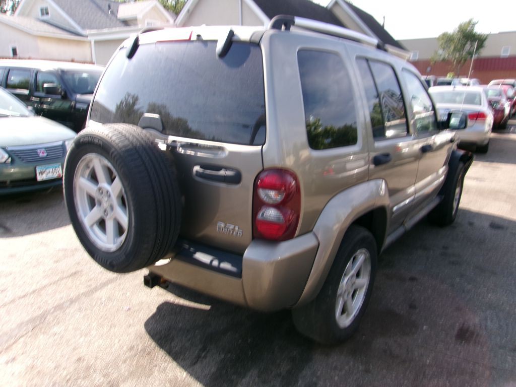 2007 Jeep Liberty Image 5