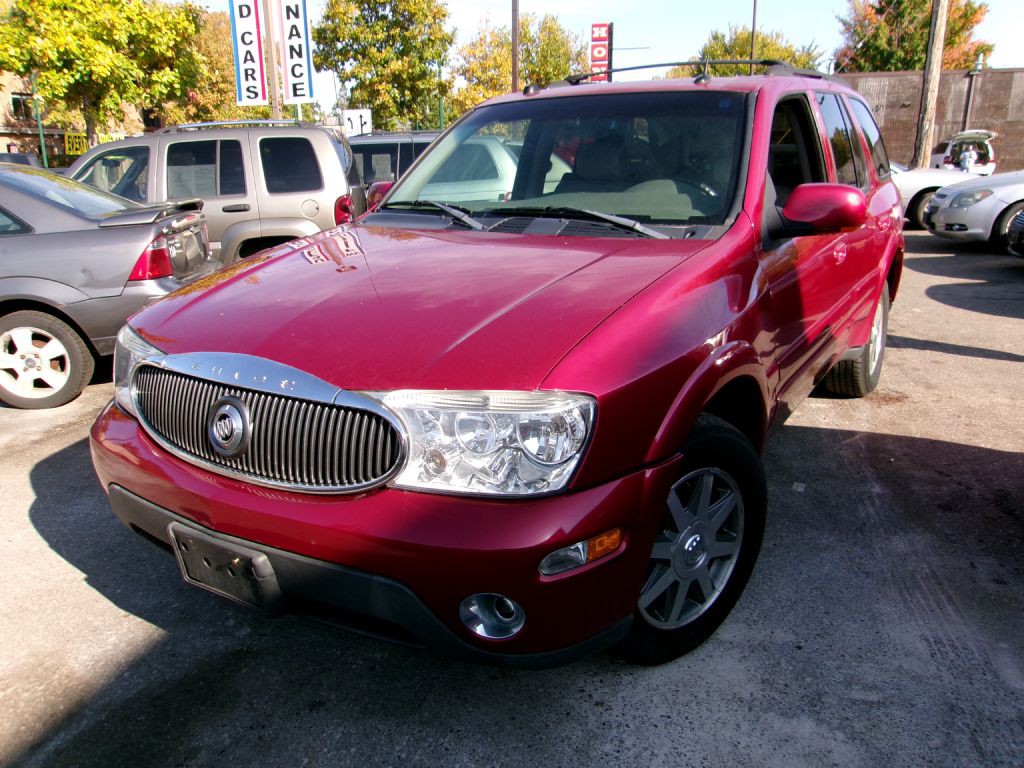 2004 Buick Rainier Image 2