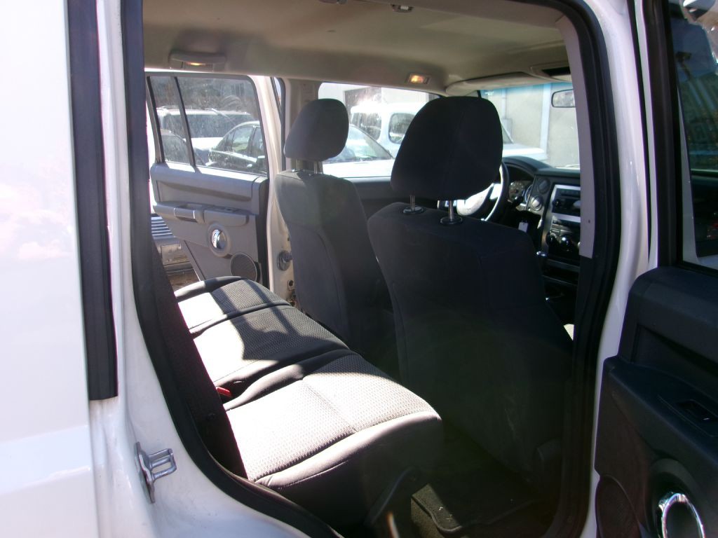 2010 Nissan Cube Image 3