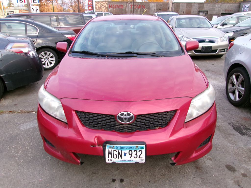 2010 Toyota Corolla Image 1