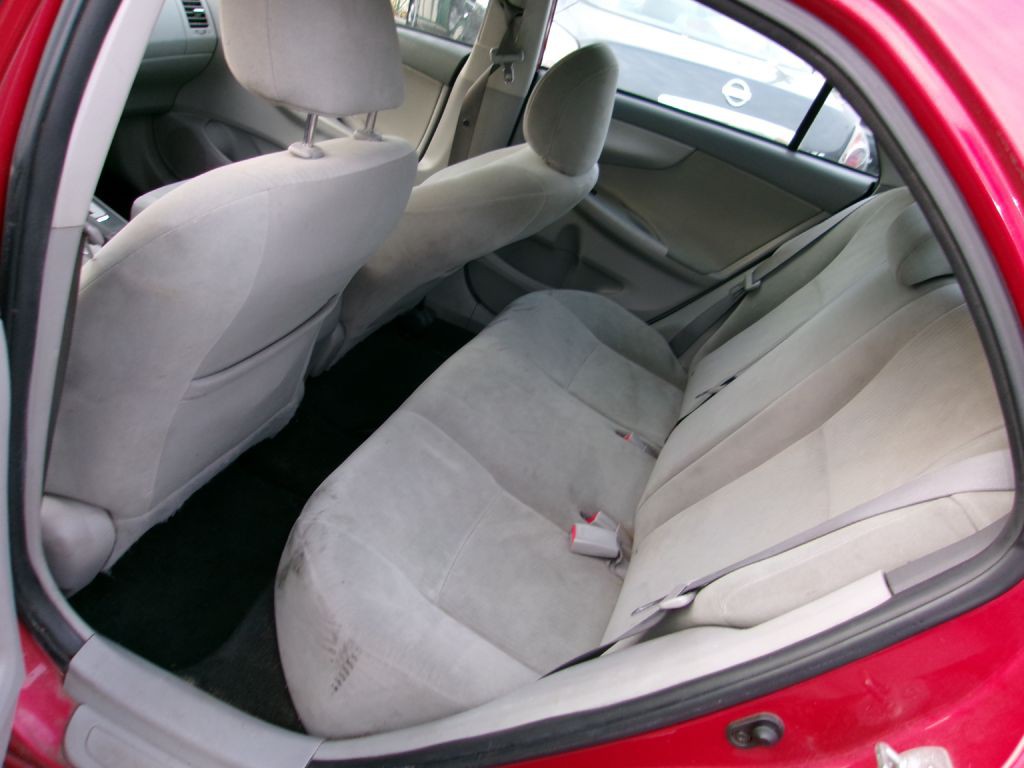 2010 Toyota Corolla Image 7