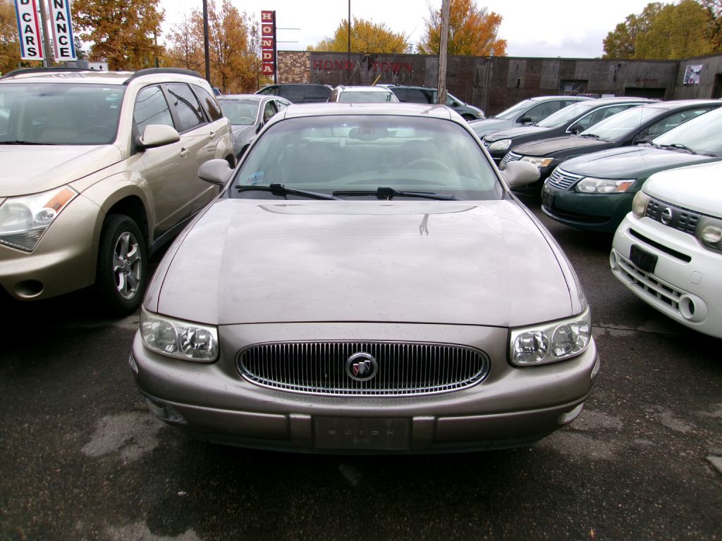 2003 Buick LeSabre Image 1