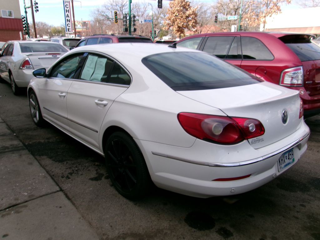 2009 Volkswagen CC Image 5