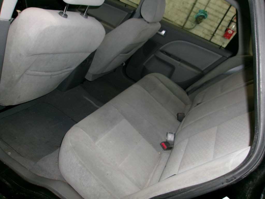 2007 Ford Five Hundred Image 7