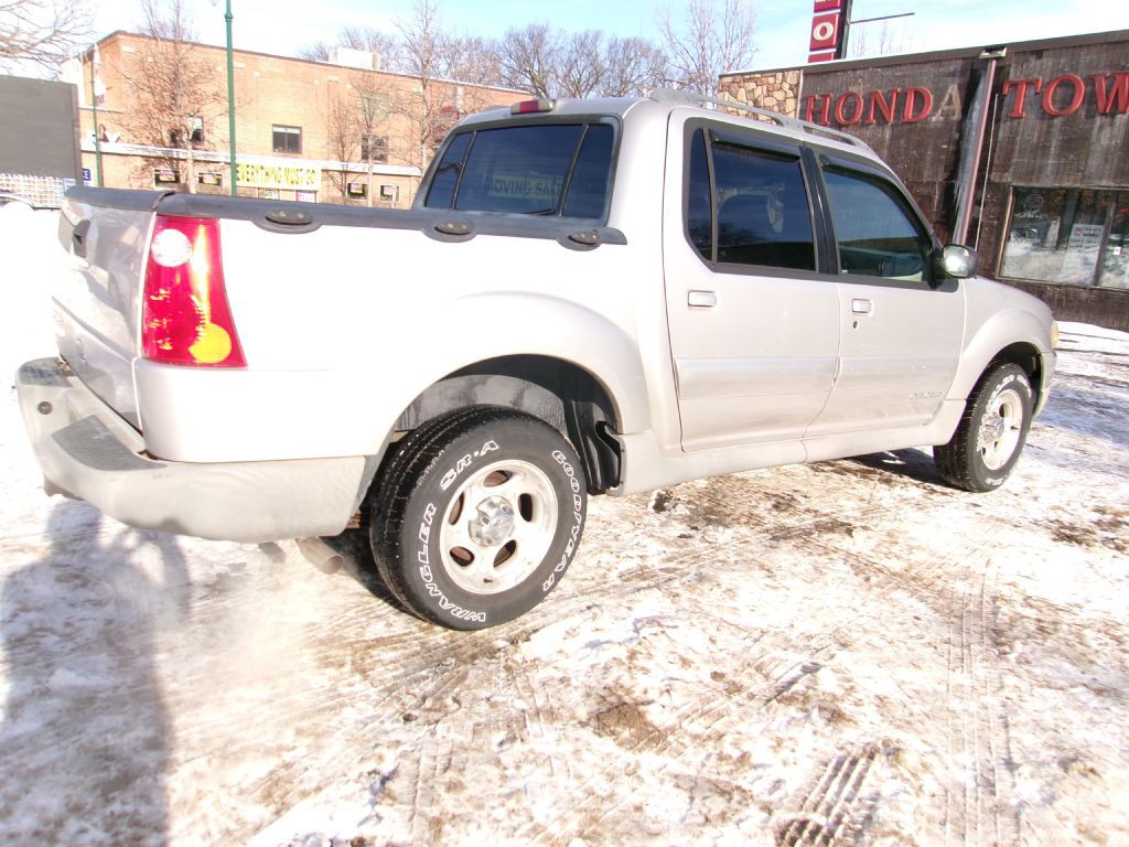 2002 Ford Explorer Image 3