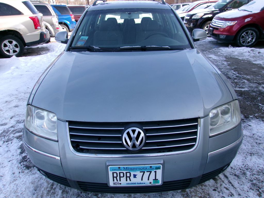 2004 Volkswagen Passat Image 4