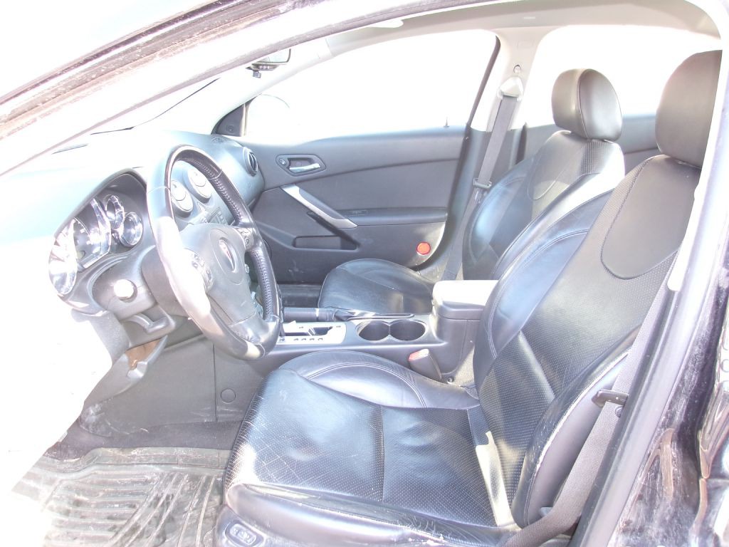 2008 Pontiac G6 Image 6