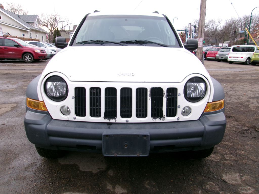 2007 Jeep Liberty Image 5