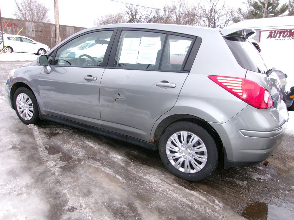 2009 Nissan Versa Image 3