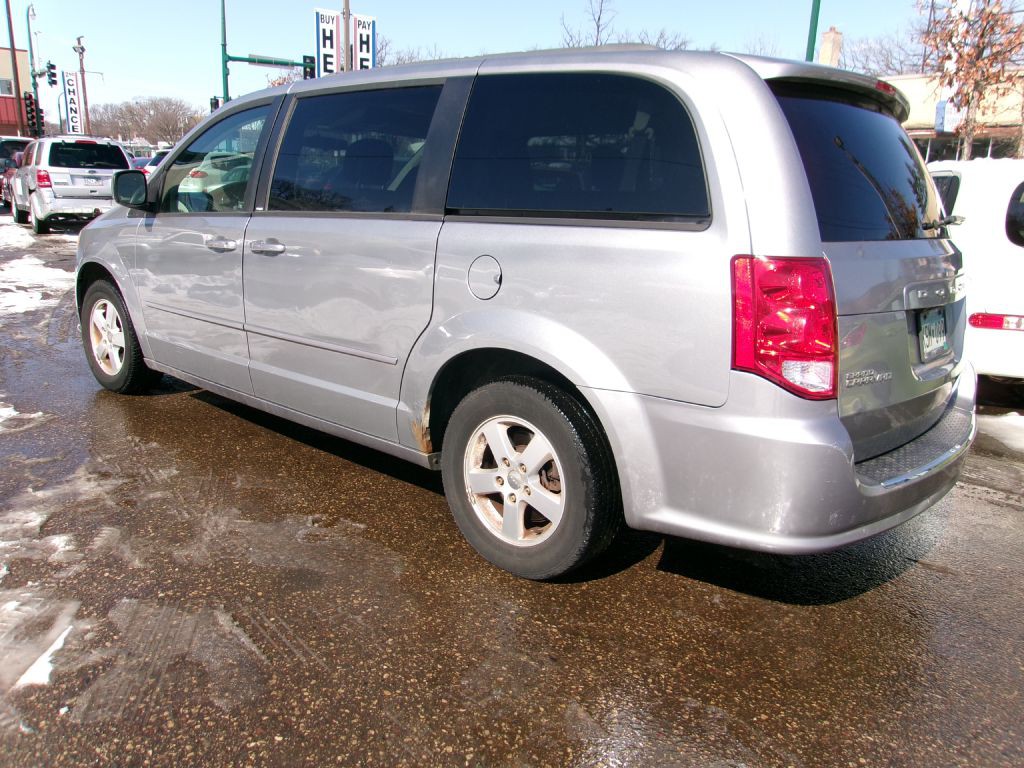 2013 Dodge Grand Caravan Image 3