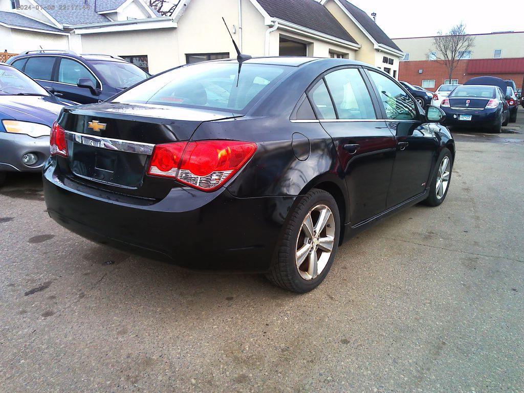 2012 Chevrolet Cruze Image 5
