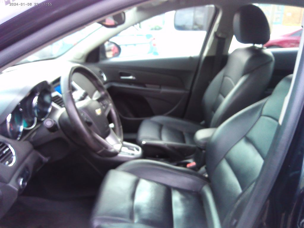 2012 Chevrolet Cruze Image 6