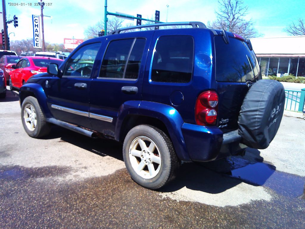 2006 Jeep Liberty Image 5