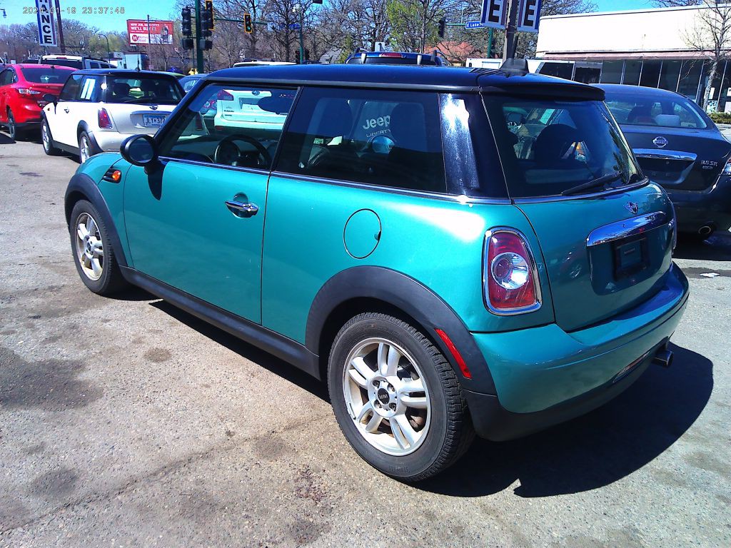 2012 MINI Cooper Image 5