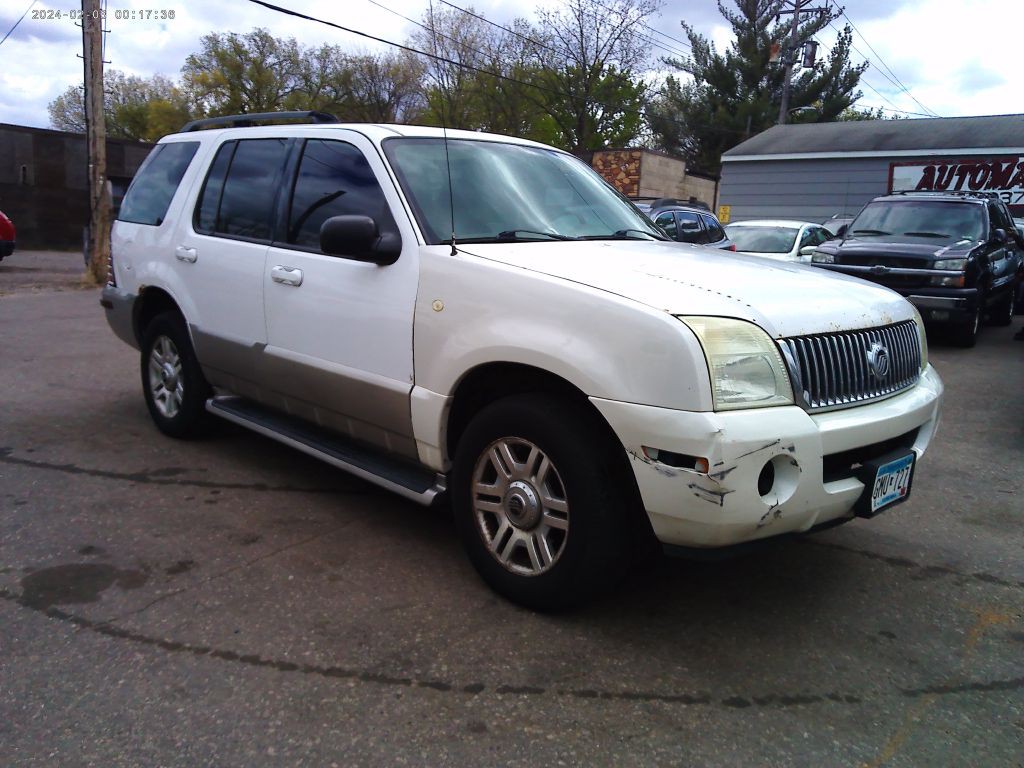 2003 Mercury Mountaineer Image 2