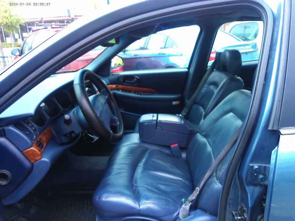 2001 Buick LeSabre Image 6
