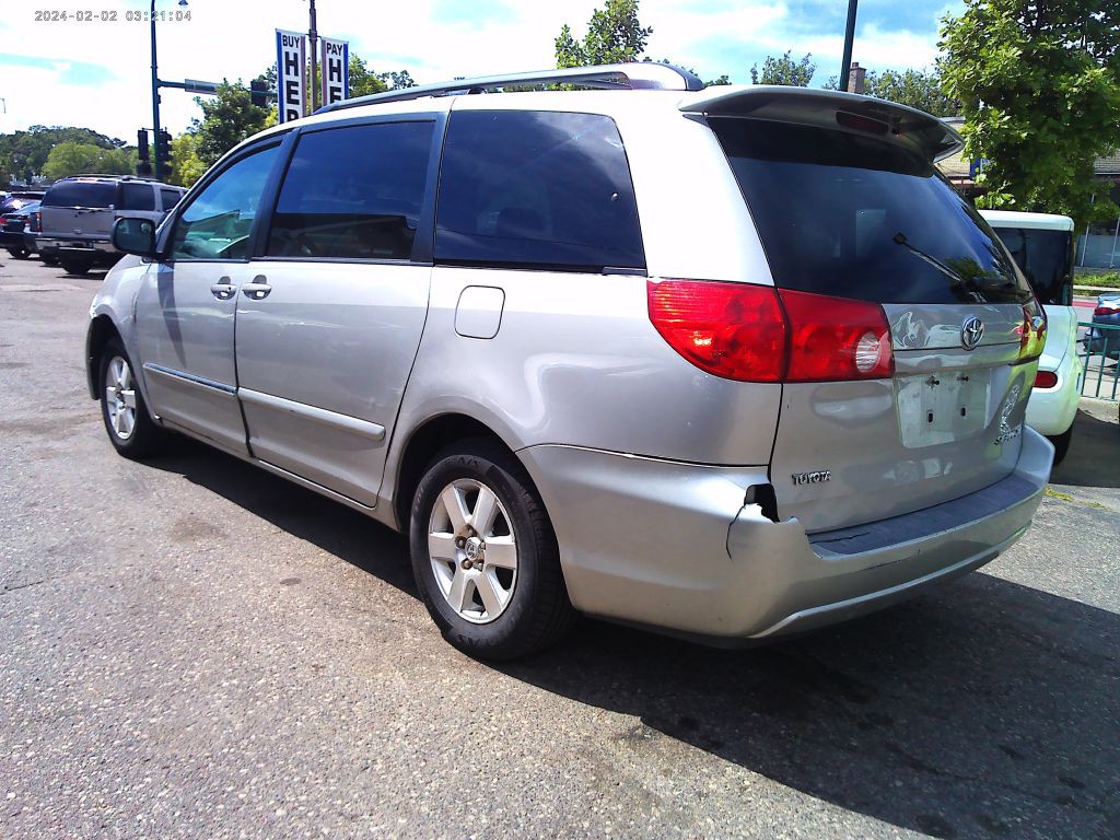 2006 Toyota Sienna Image 4