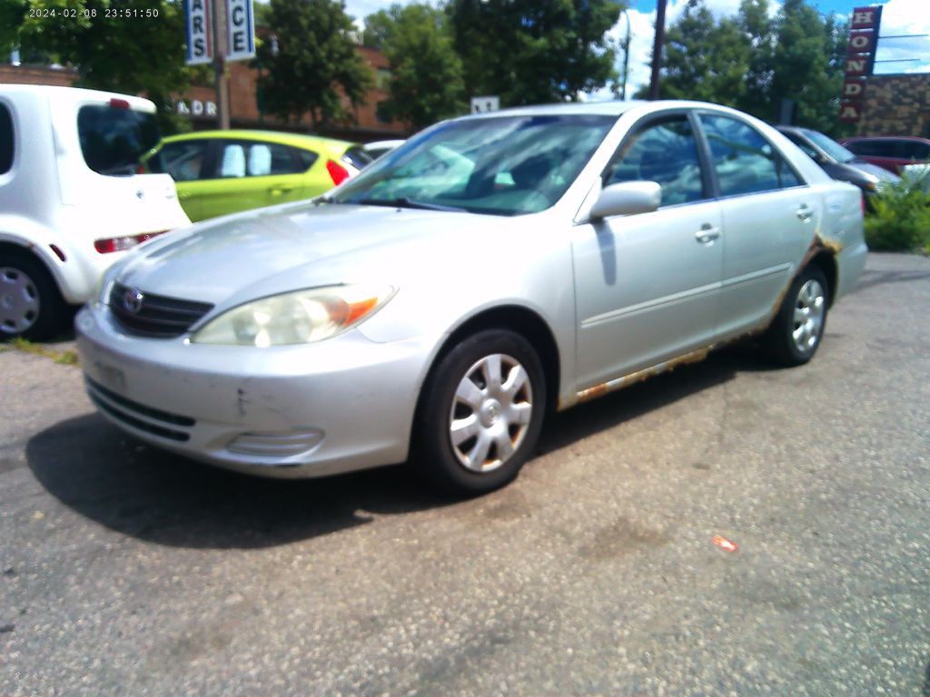 2003 Toyota Camry Image 2