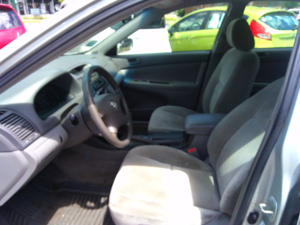 2003 Toyota Camry Image 6