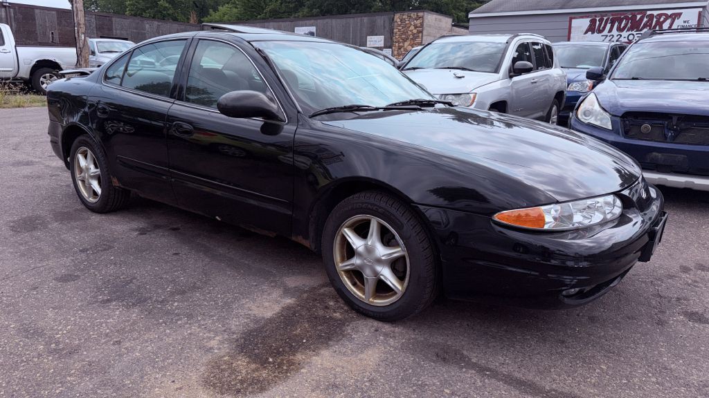 2003 Oldsmobile Alero Image 1