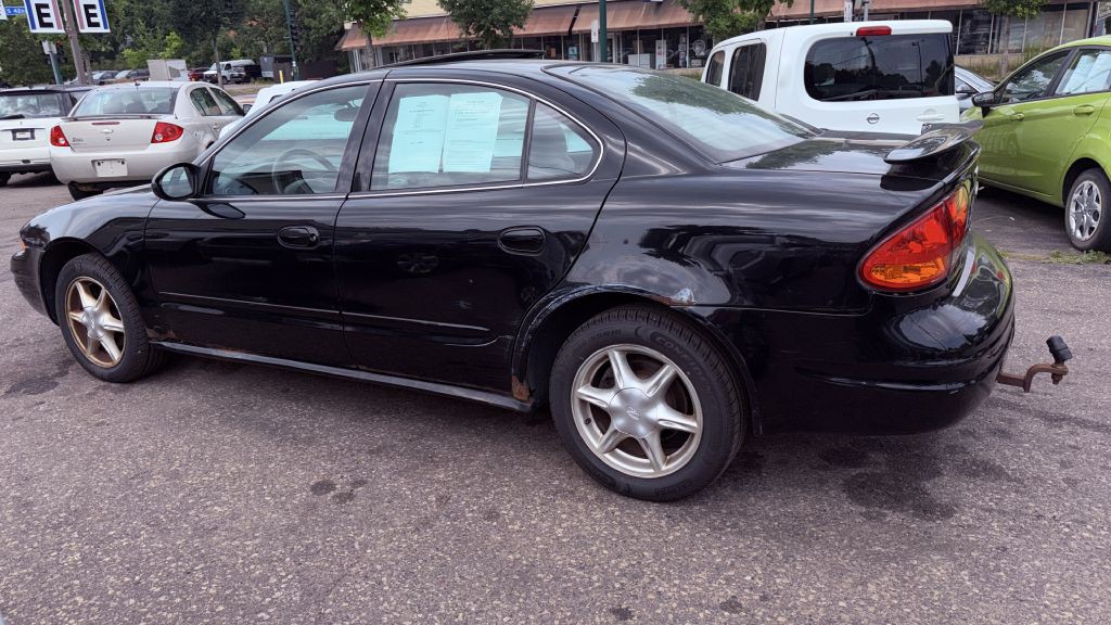 2003 Oldsmobile Alero Image 4