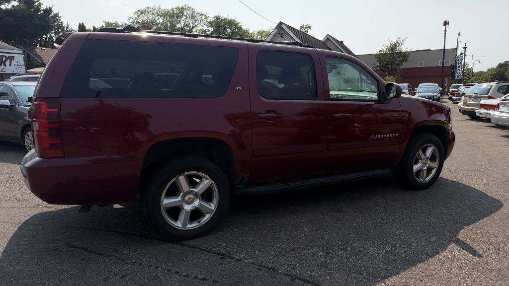 2007 Chevrolet Suburban Image 5