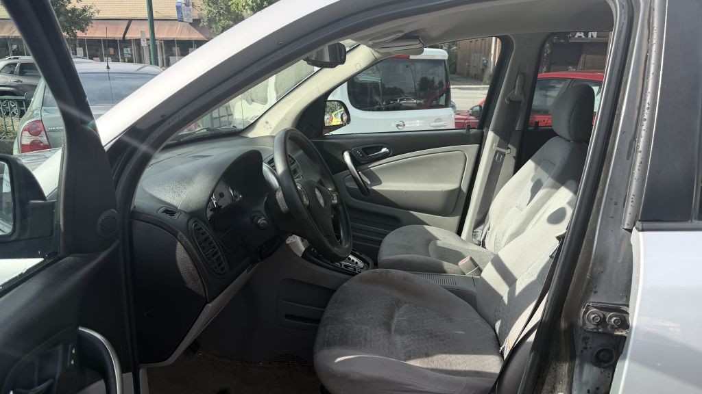2006 Saturn Vue Image 6