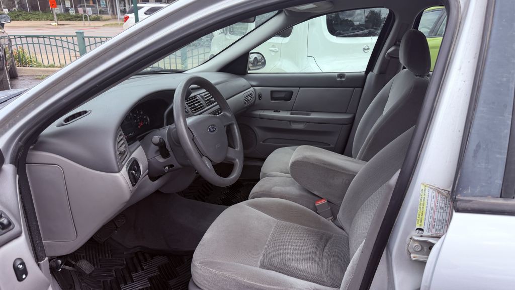 2005 Ford Taurus Image 6