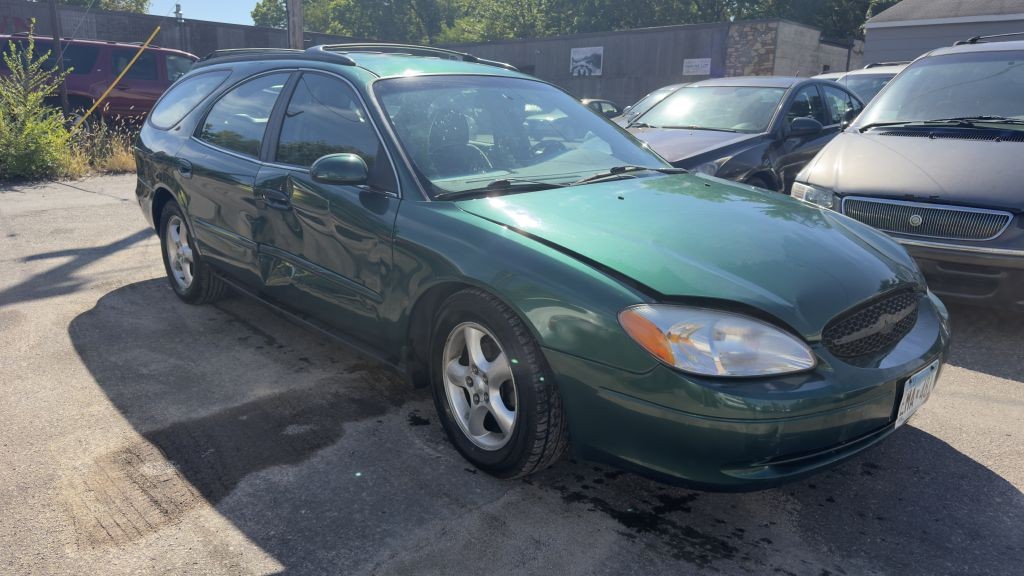 2000 Ford Taurus Image 2