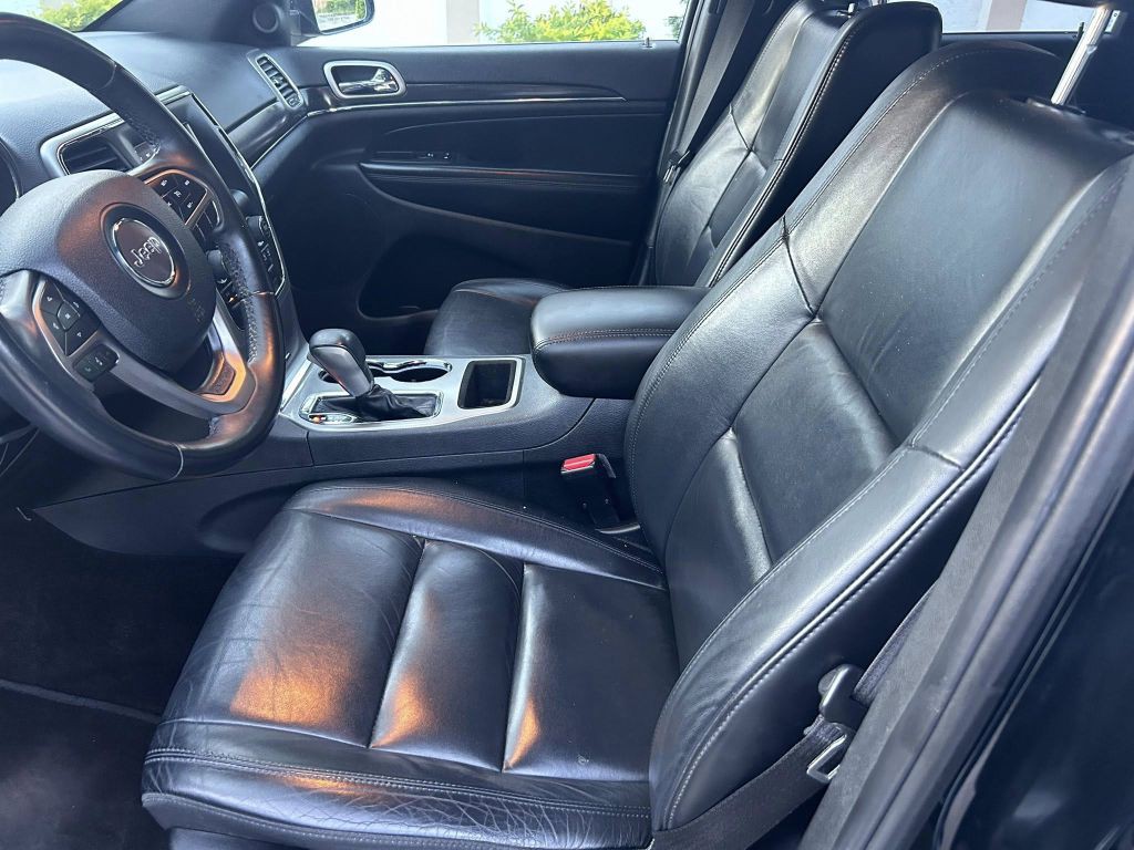 2018 Jeep Grand Cherokee Image 8