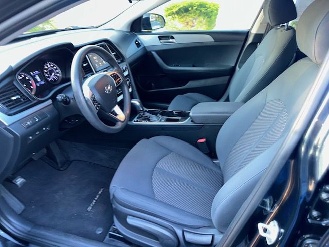 2013 Scion tC Image 11