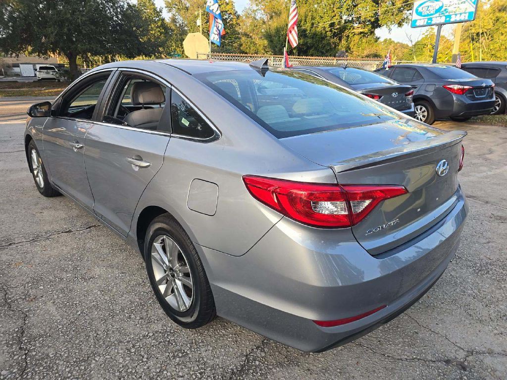 2017 Hyundai Sonata Image 5