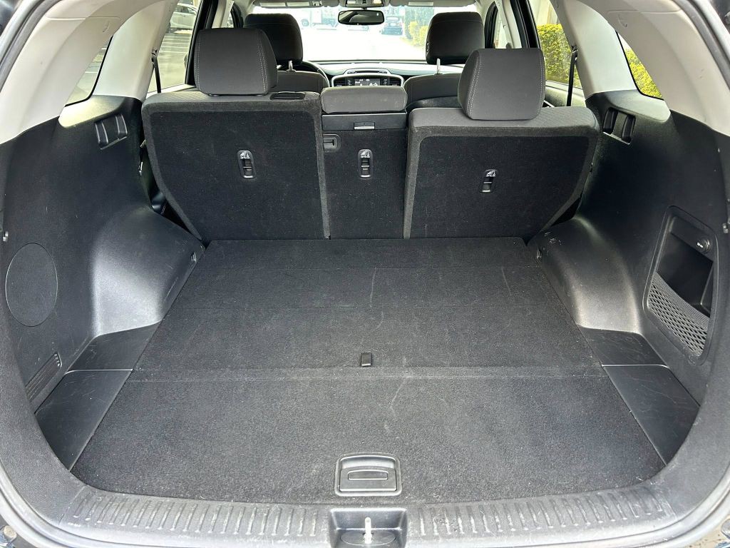 2017 Kia Sorento Image 11